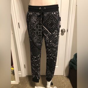 Bebe Sport Bandana print Jogger pants